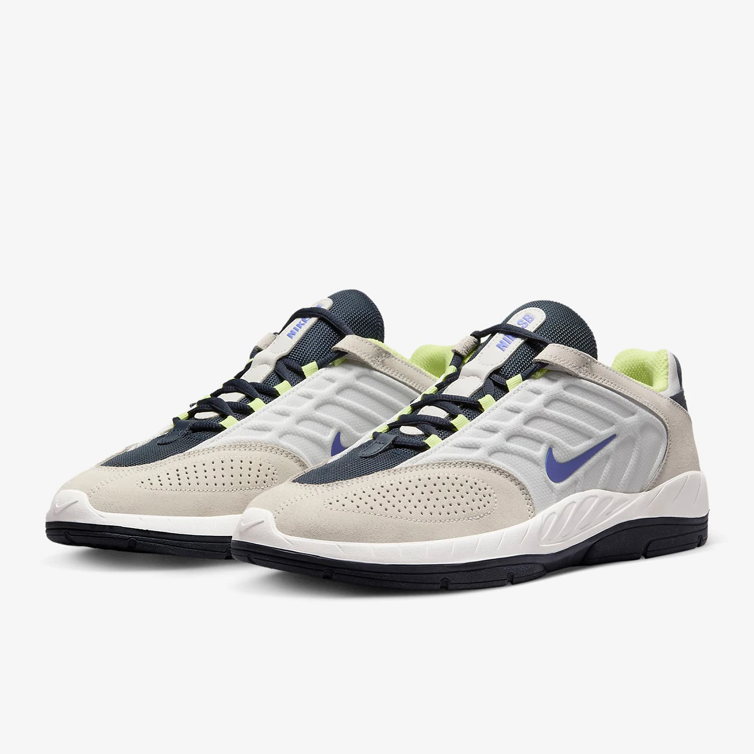Nike SB Vertebrae Sneakers